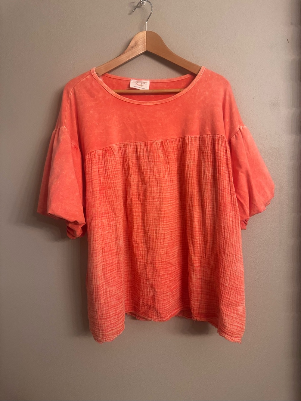 FANTASTIC FAWN Textured Tunic
